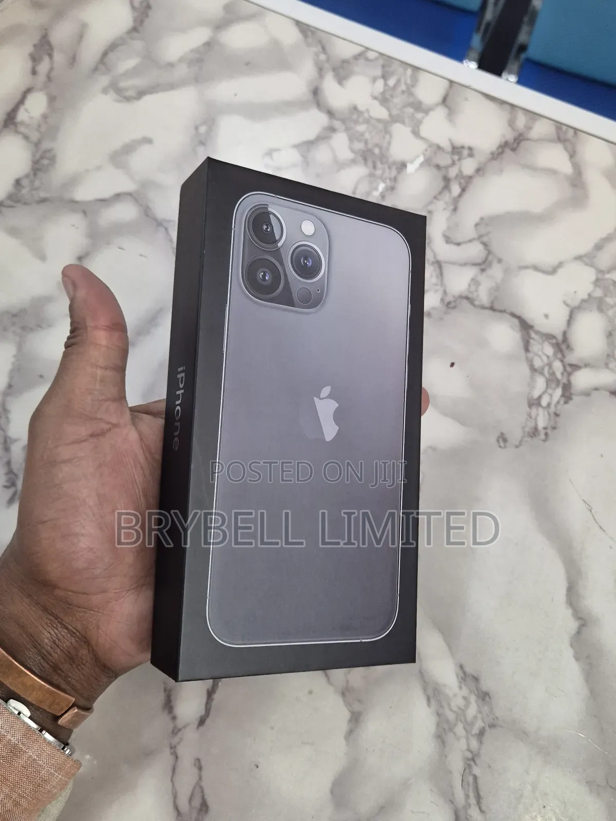 New Apple iPhone 13 Pro Max 256 GB Black