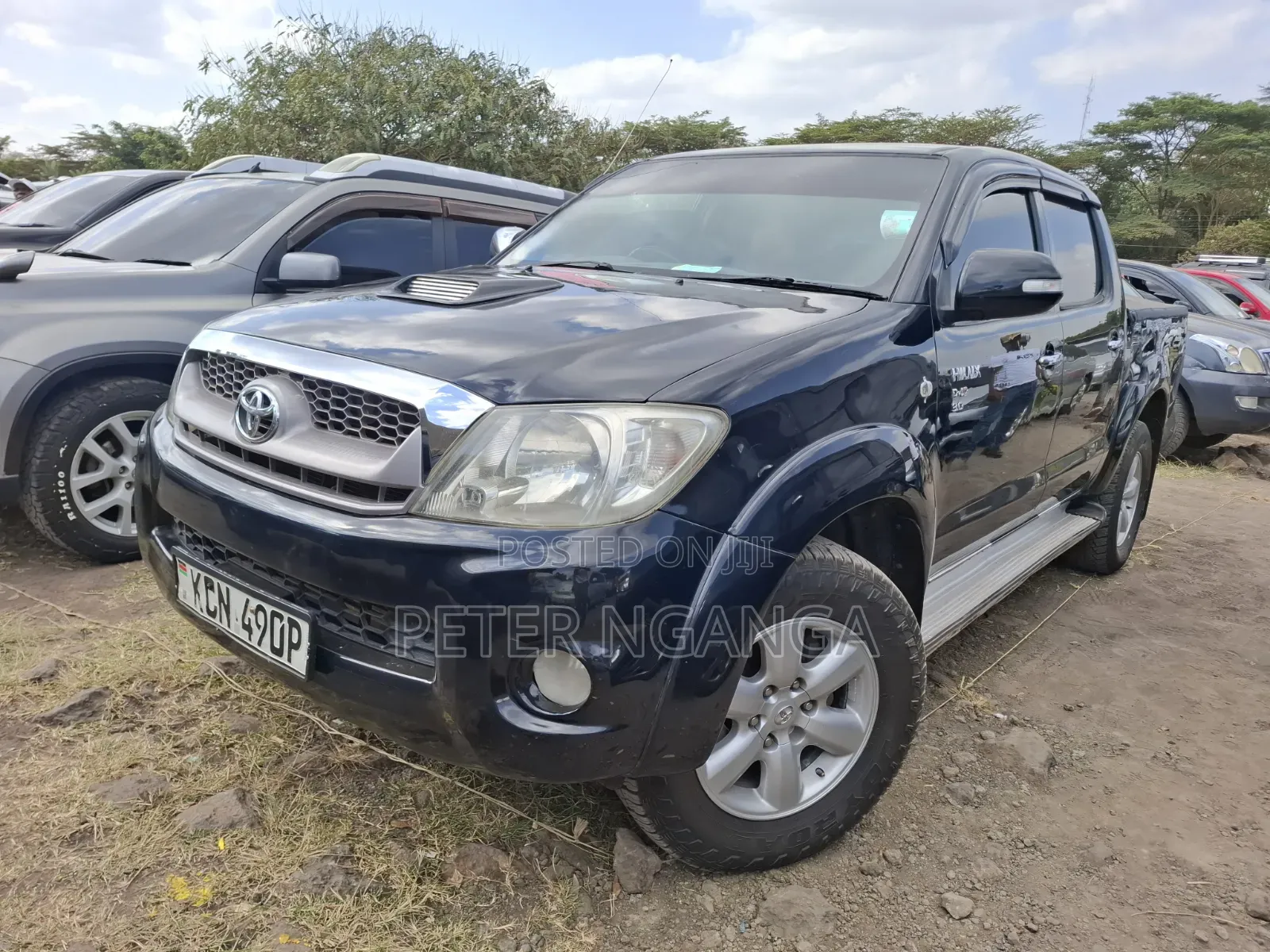 Toyota Hilux 2011 Black