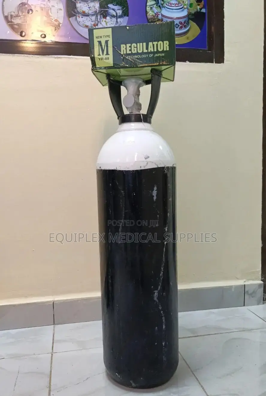 3.4m3 Oxygen Cylinder With Regulator and Flowmeter