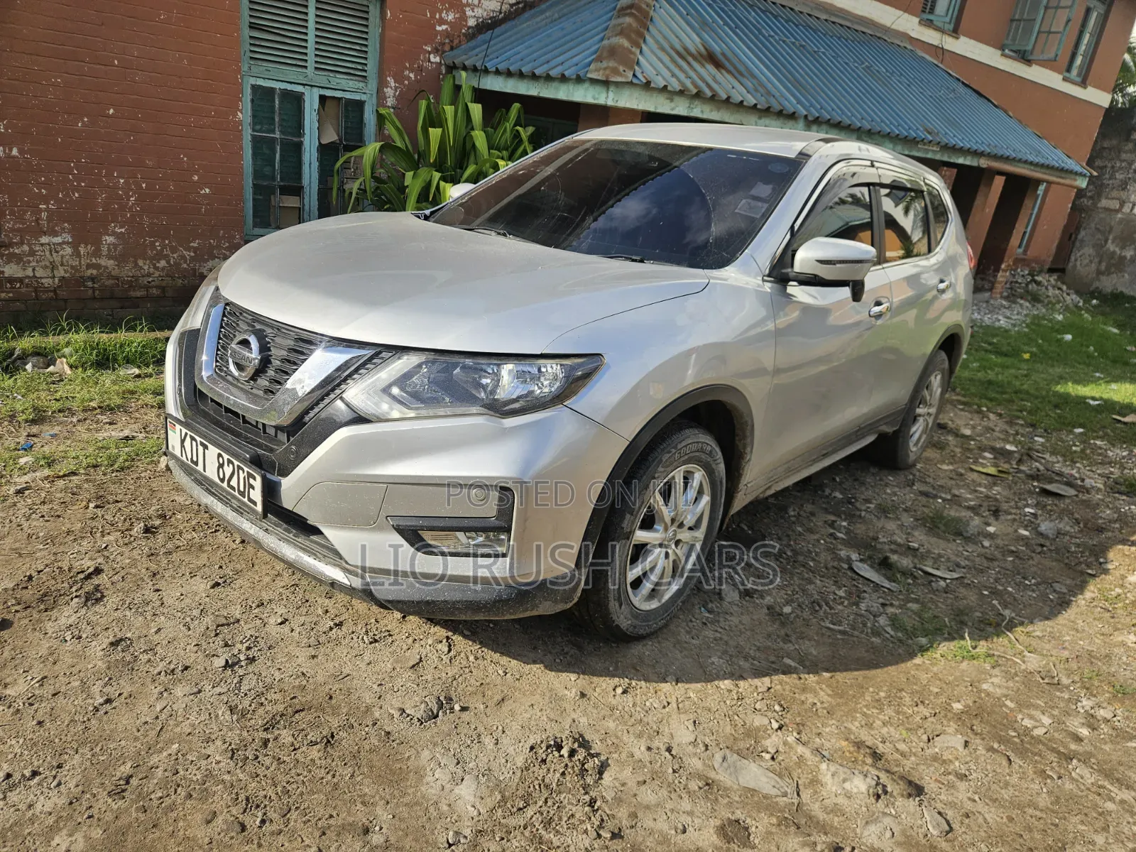 Nissan X-Trail 2018 Silver
