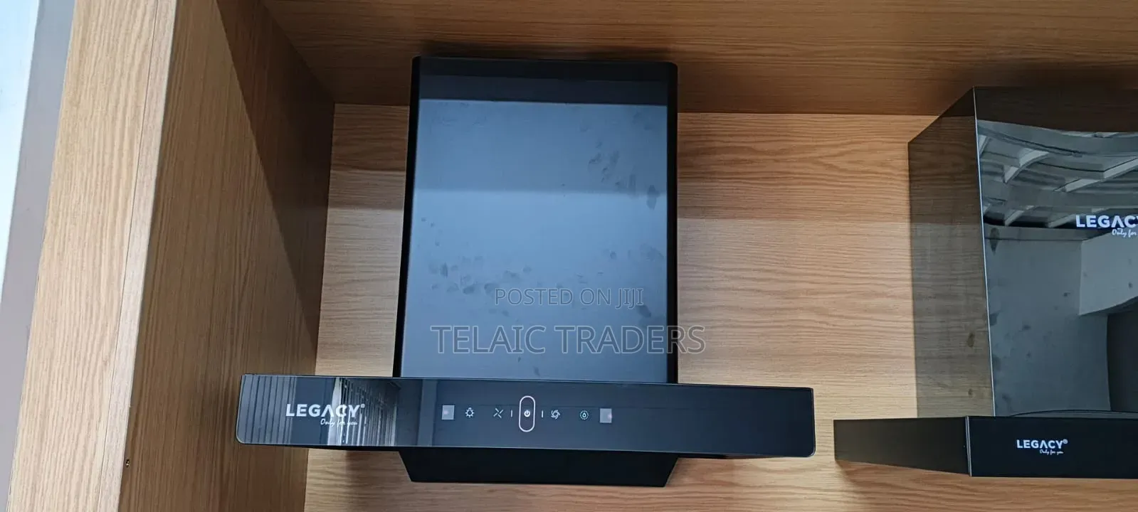 Legacy 60 Cm Range Hood, Touch Control Panel, Powerful Suction Power