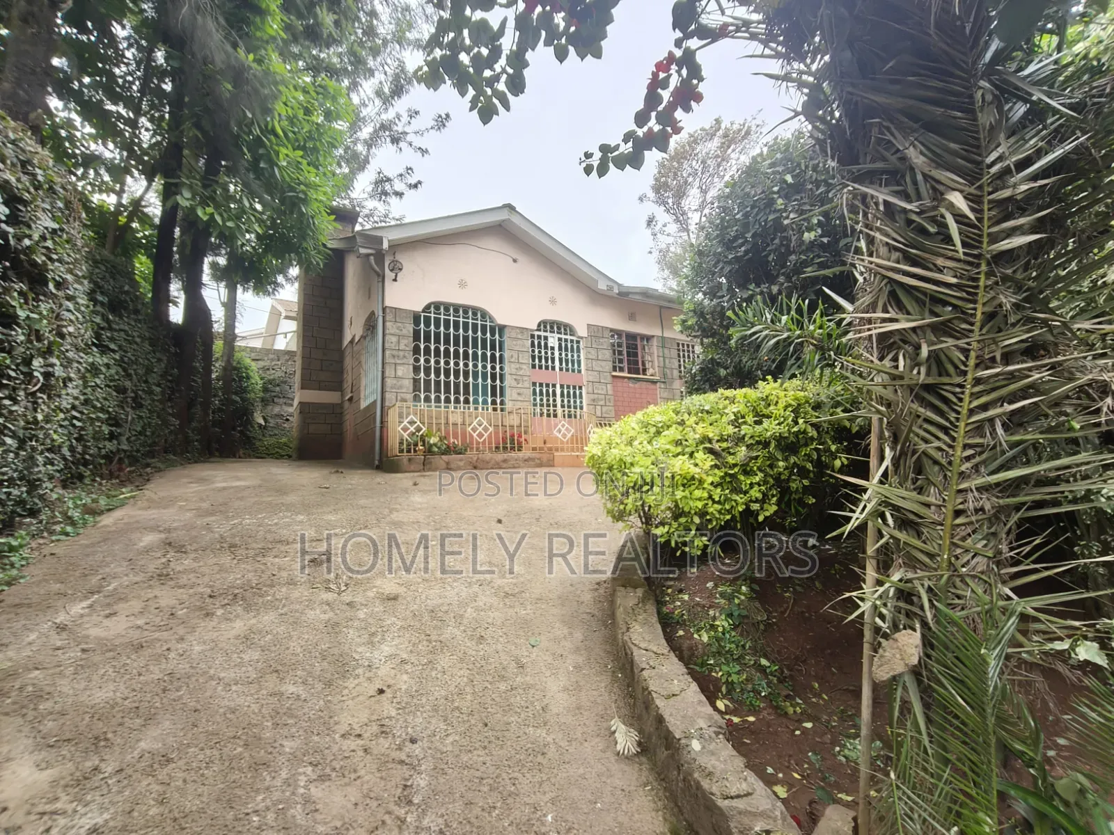 Quarter Acre Plot With a 3-Bedroomed House for Sale in Ngong Town