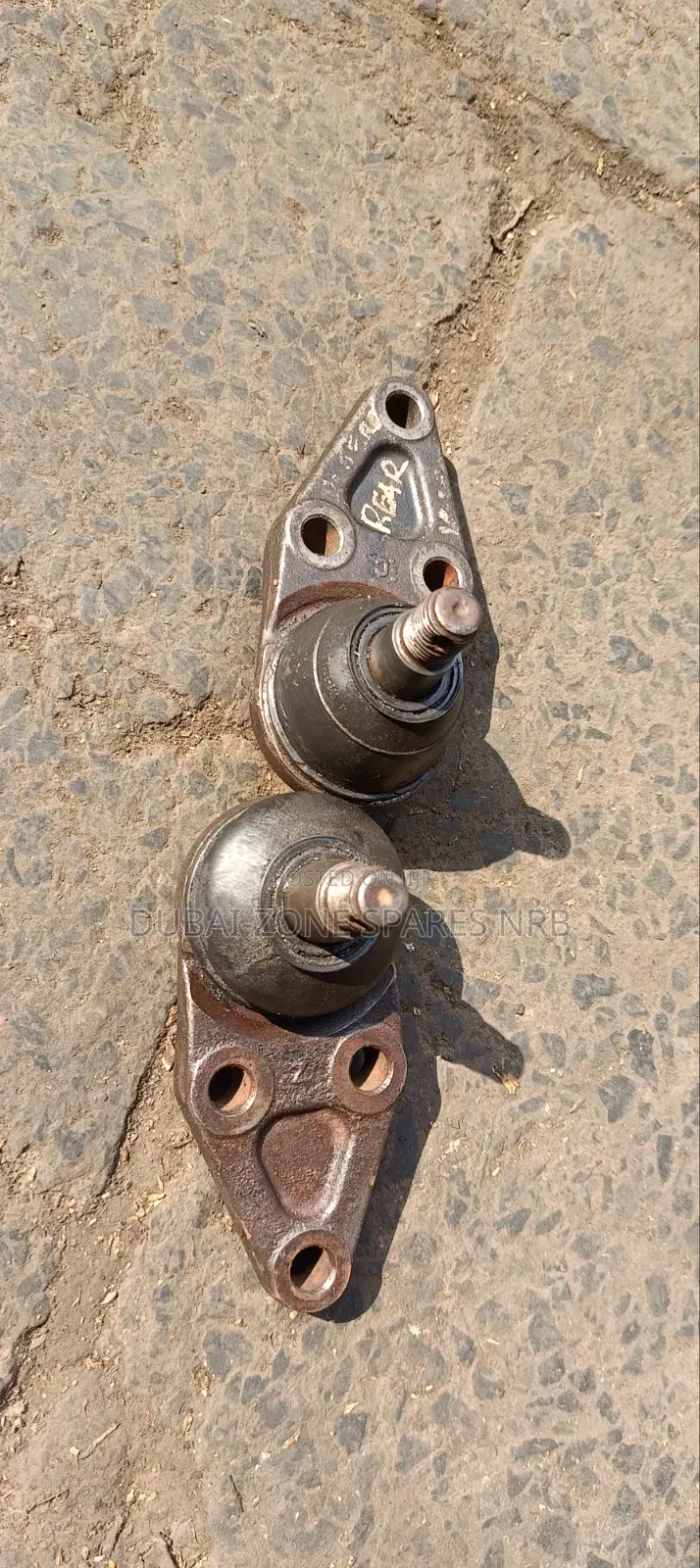 Rear Ball Joints Pajero V73,V73,V46,V93,V98.