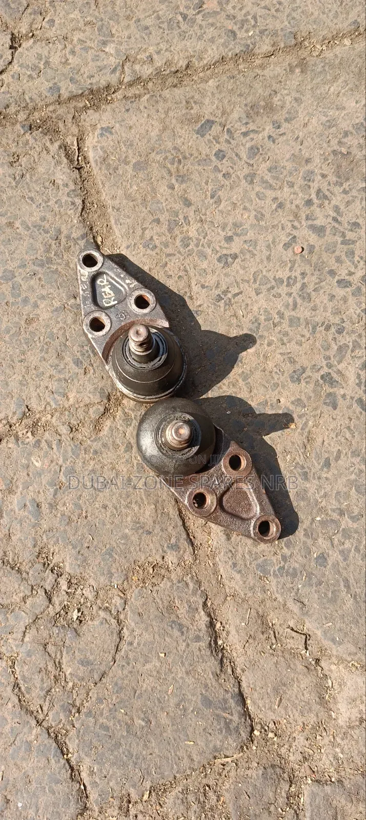 Rear Ball Joints Pajero V73,V73,V46,V93,V98.