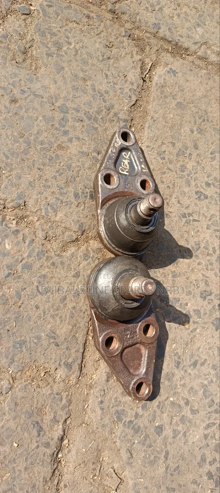 Rear Ball Joints Pajero V73,V73,V46,V93,V98.