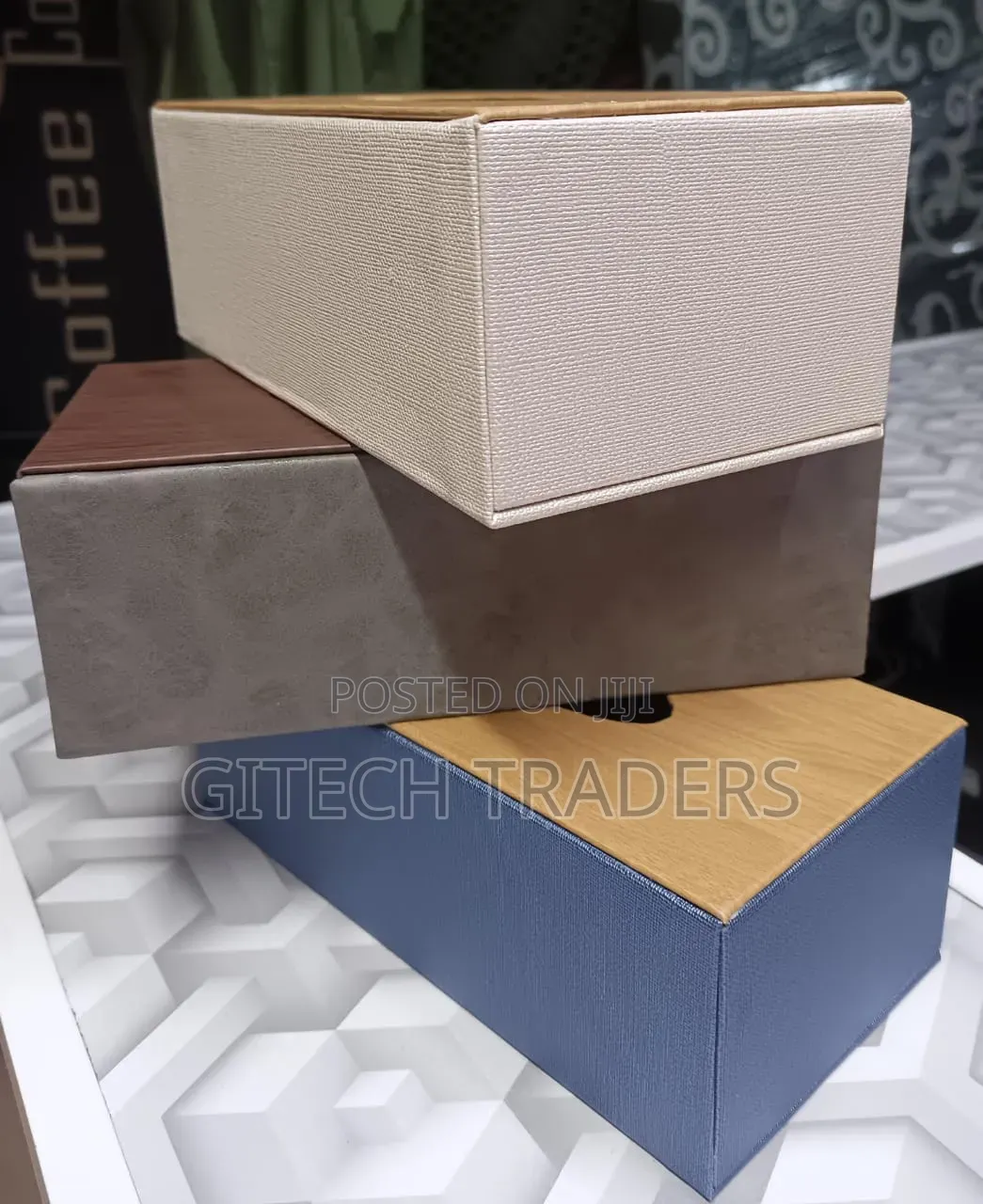 Tissue Box With Bamboo Wood Lid,Rectangular Leather Serviette Holder