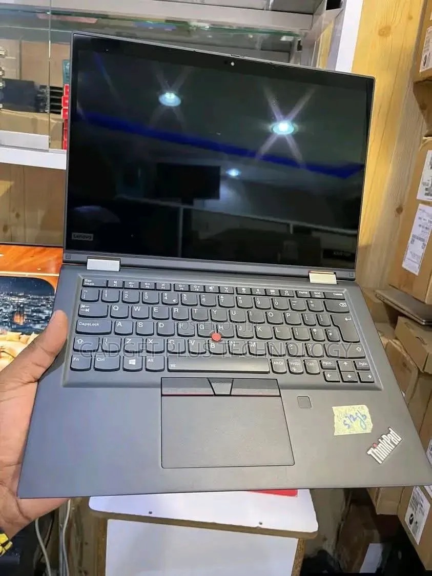 Laptop Lenovo ThinkPad X390 Yoga 16GB Intel Core i7 SSD 512GB