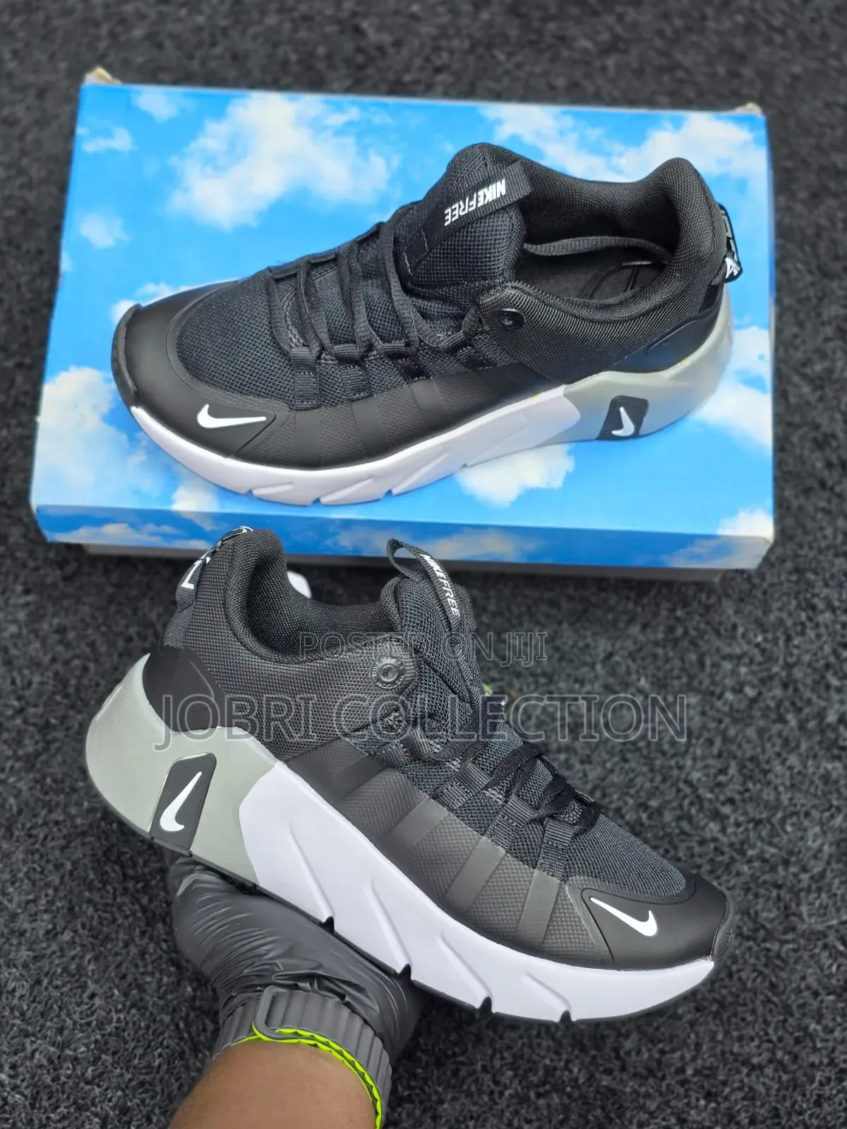 Black White Nike Free Metcon 7 Sneakers