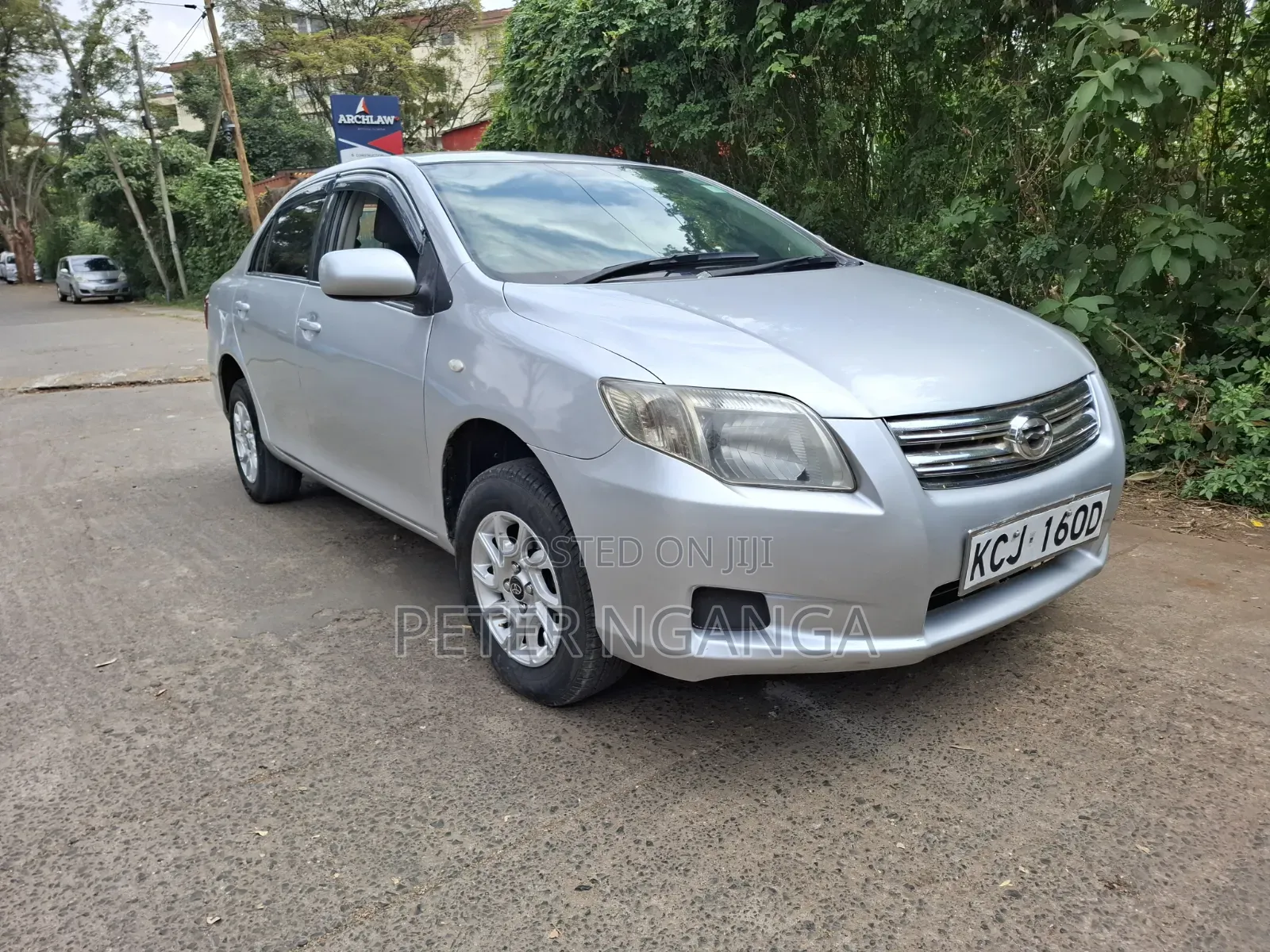 Toyota Axio 2010 Silver