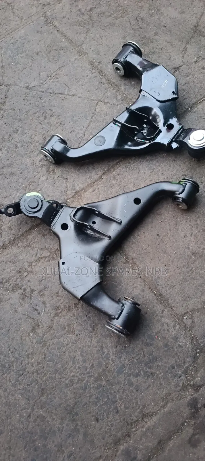 Lower Arms Hilux Vigo D-4d