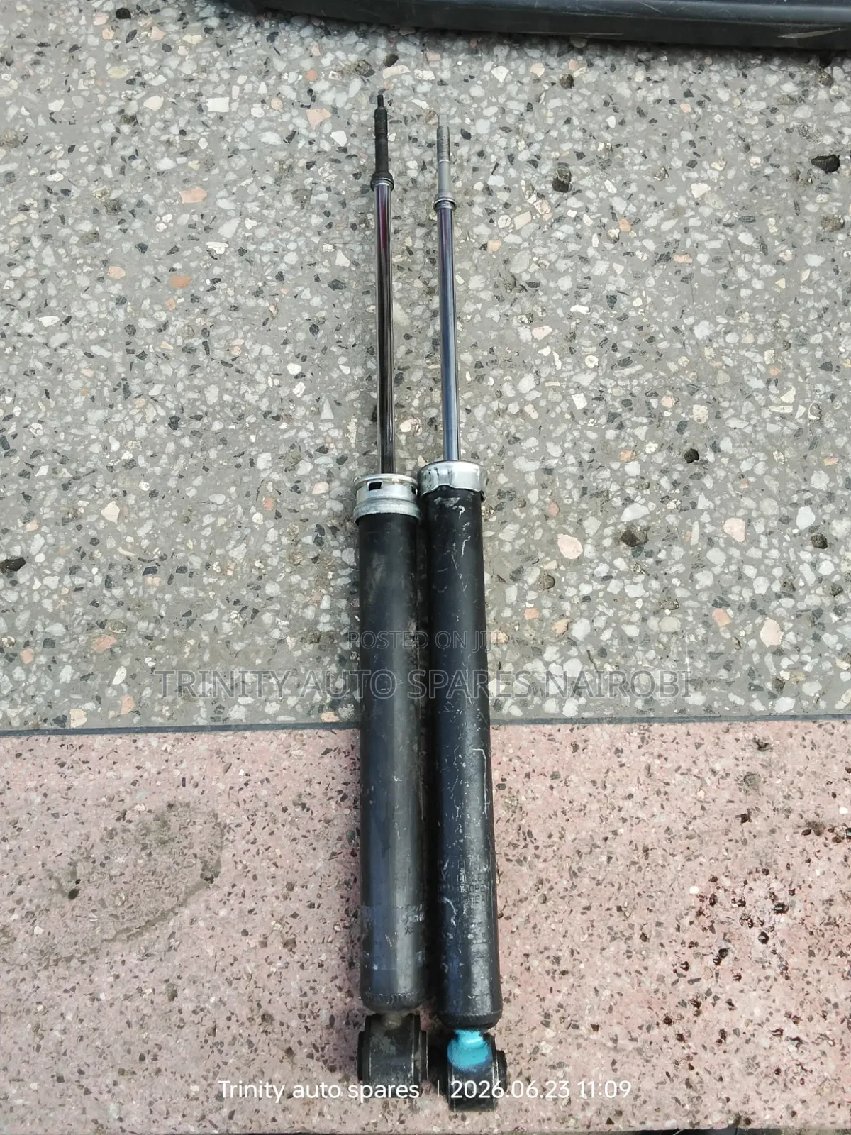 Original Kyb Ex Japan Nissan Latio Rear Shock Absorbers Available