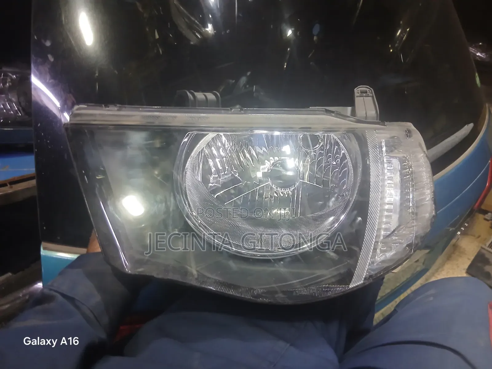 Mitsubishi L200 2005-2011 Headlight