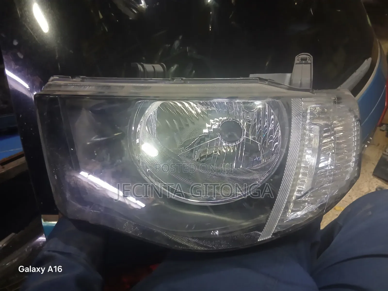 Mitsubishi L200 2005-2011 Headlight