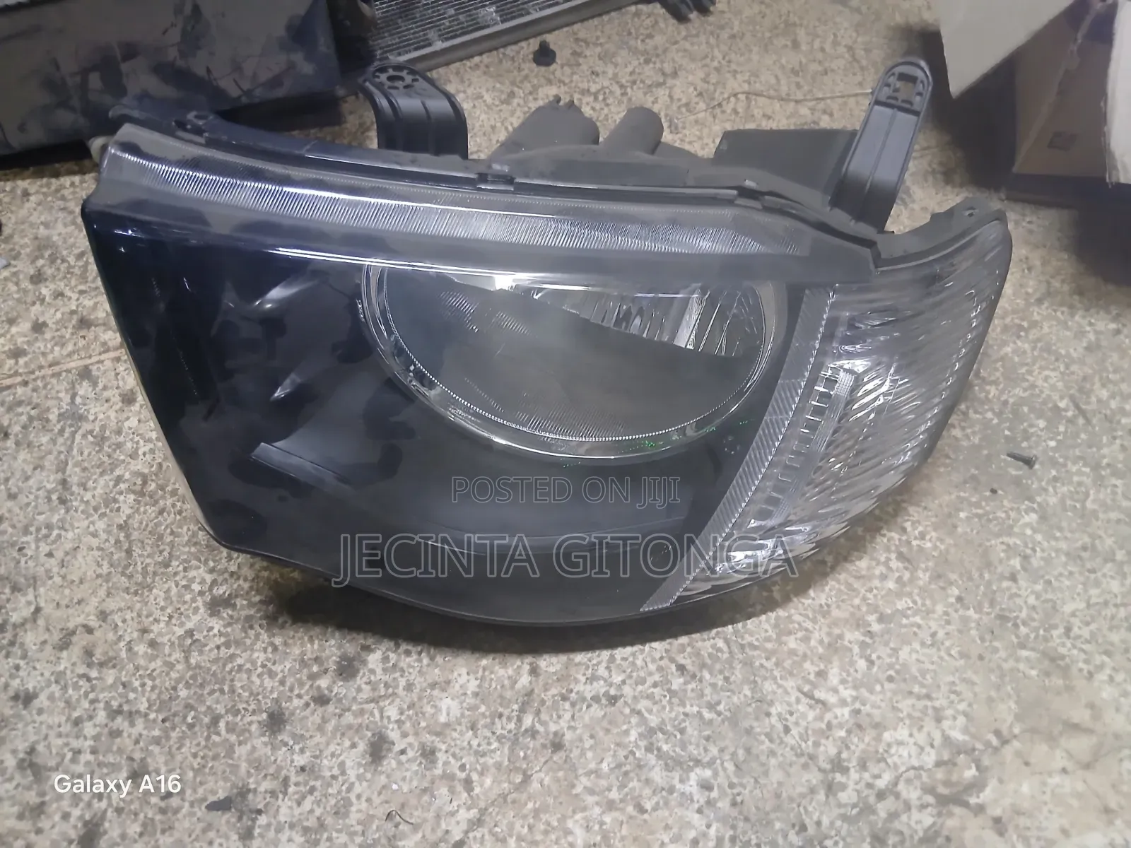 Mitsubishi L200 2005-2011 Headlight