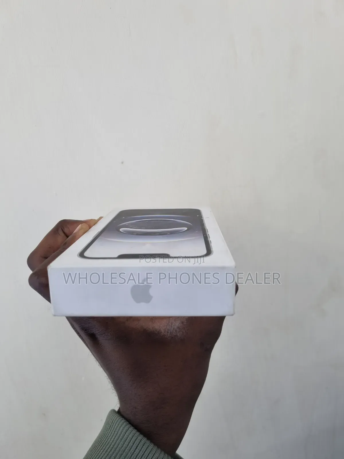 New Apple iPhone 16e 128 GB White