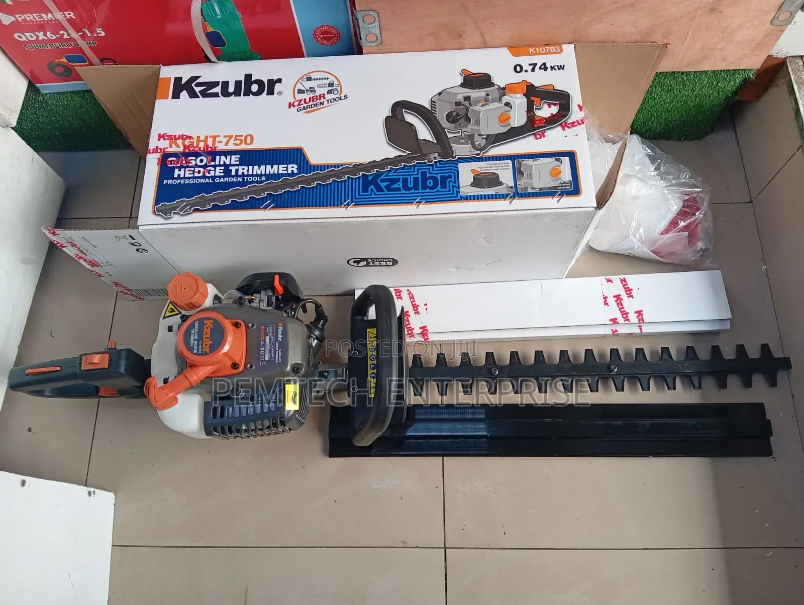 Kzubr KGHT-750 Gasoline Hedge Trimmer