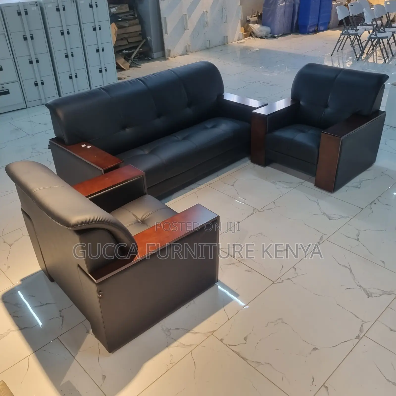 5-Seater Modern Leather Sofa Set.