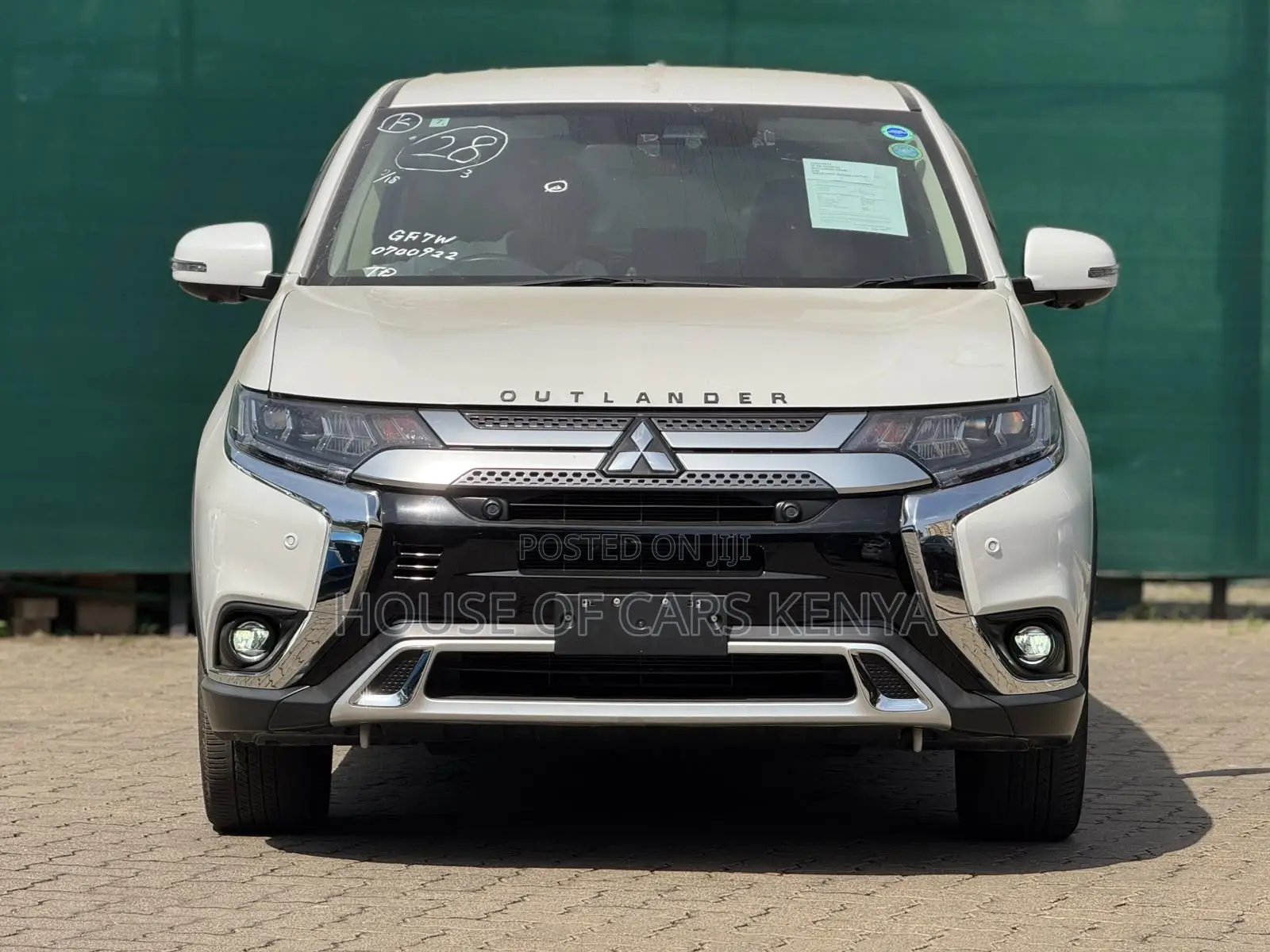 Mitsubishi Outlander 2020 White