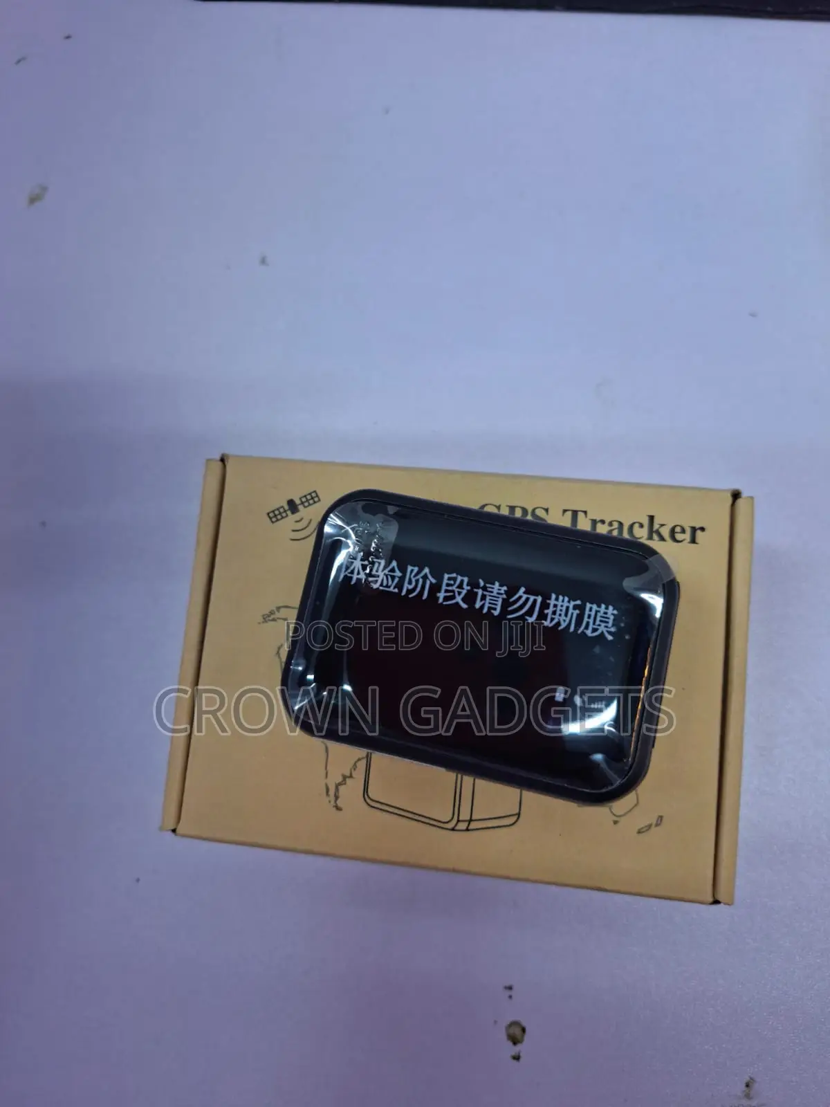 P7 Mini Magnetic GPS Tracker for Cars Pets and Motorcycles