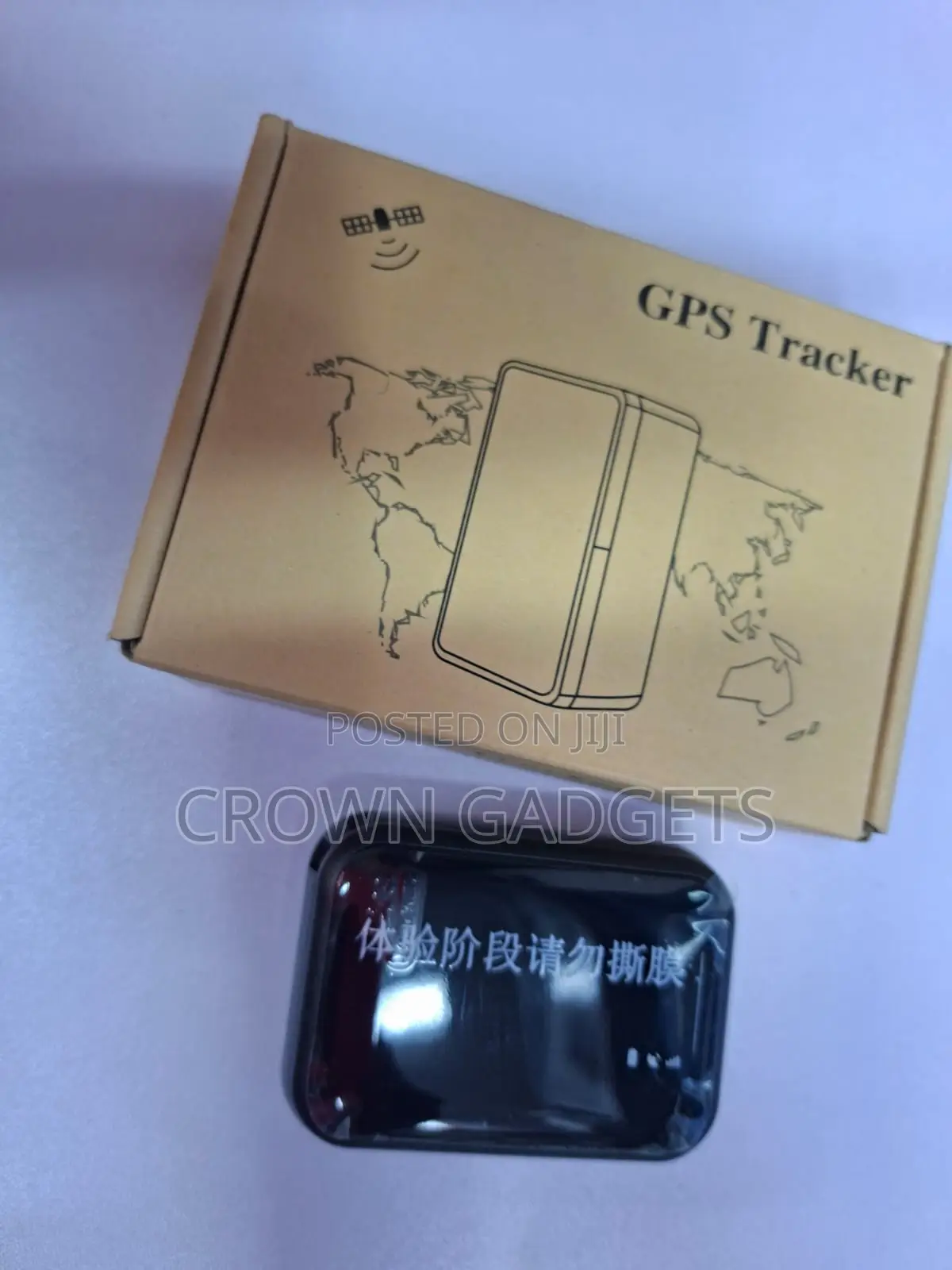 P7 Real Time GPS Tracker With Strong Magnet and Wifi