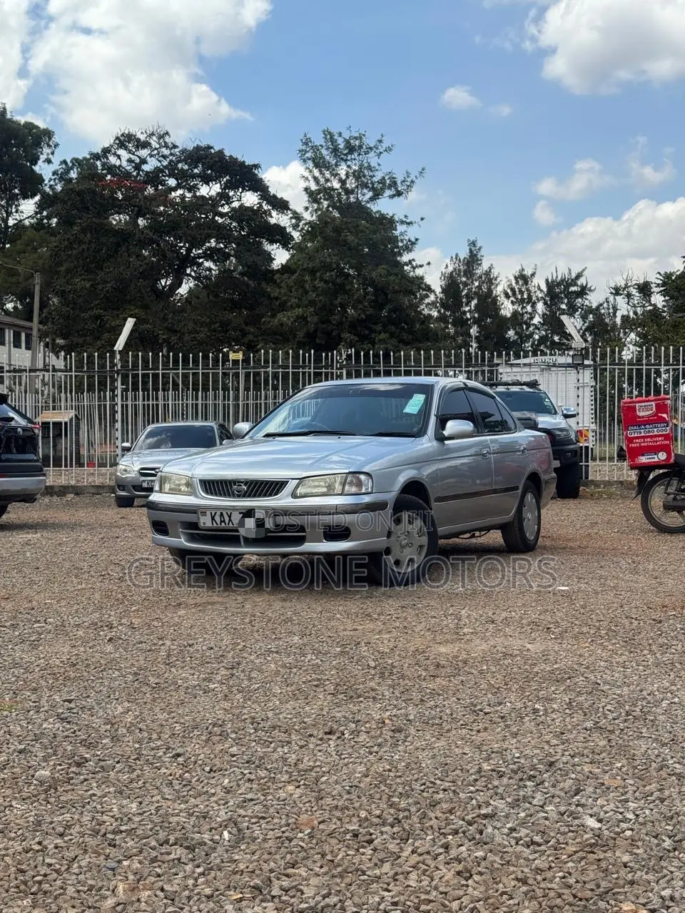 Nissan Sunny B15 Sedan 1.5 2000 Silver