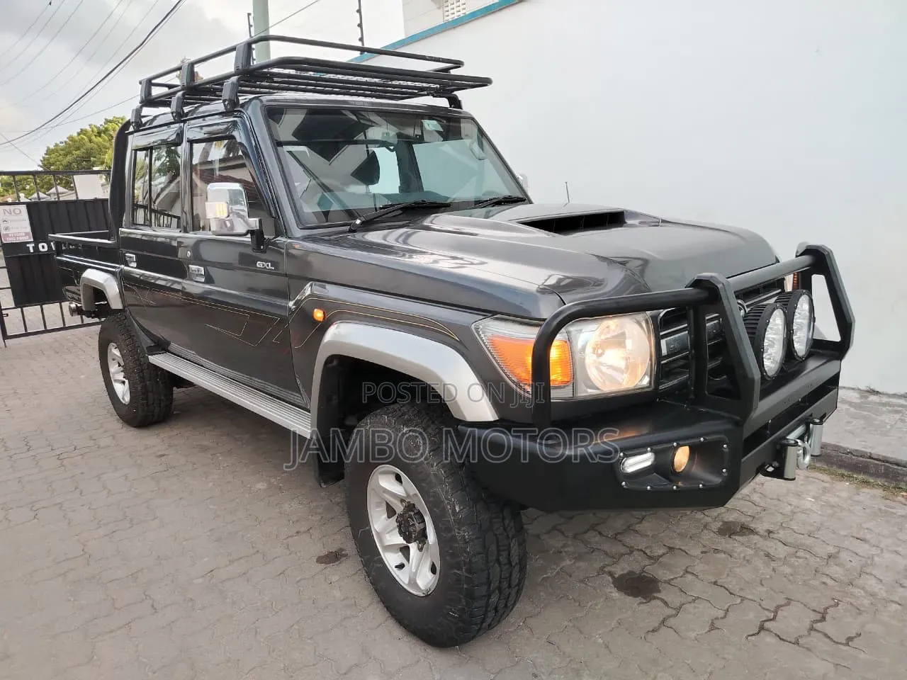 Toyota Land Cruiser 79 Series 2019 Gray