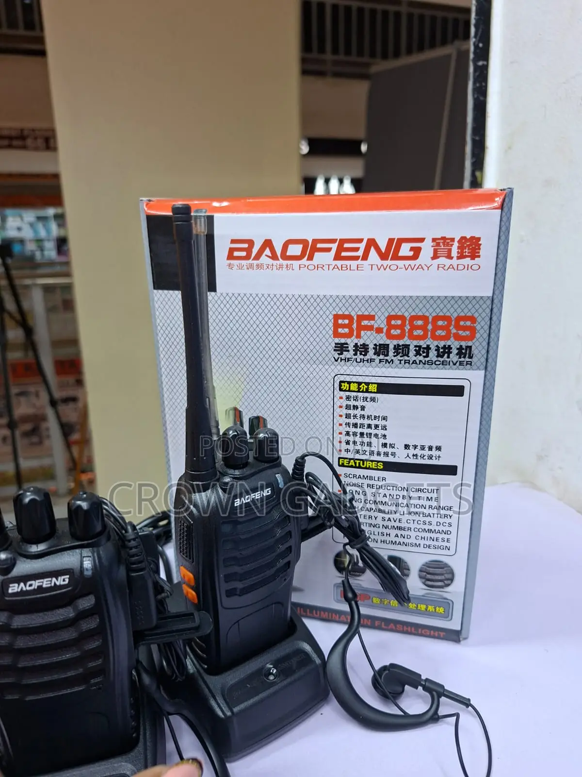 Baofeng Bf-888s Compact Uhf Two-Way Radio