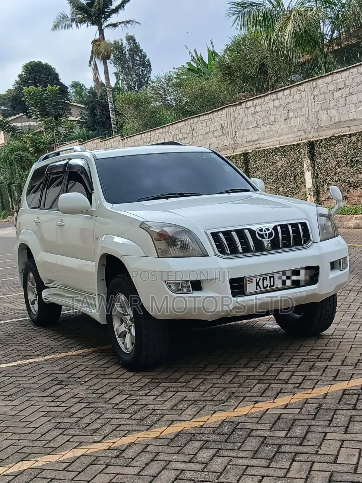 Toyota Land Cruiser Prado 2008 White