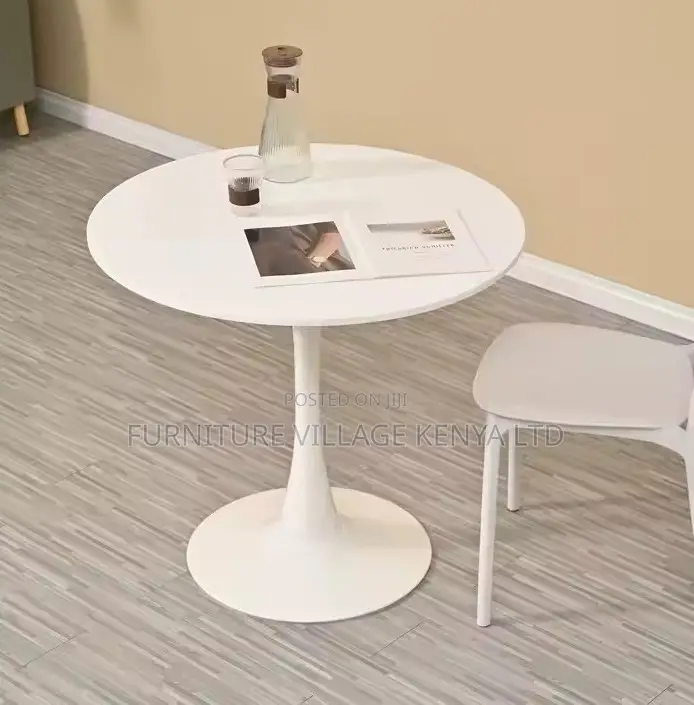 Round Home Eamess Dining Table