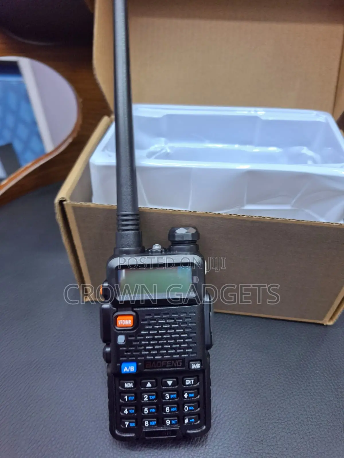 Baofeng Uv-5r Handheld Transceiver Long Range Walkie Talkie