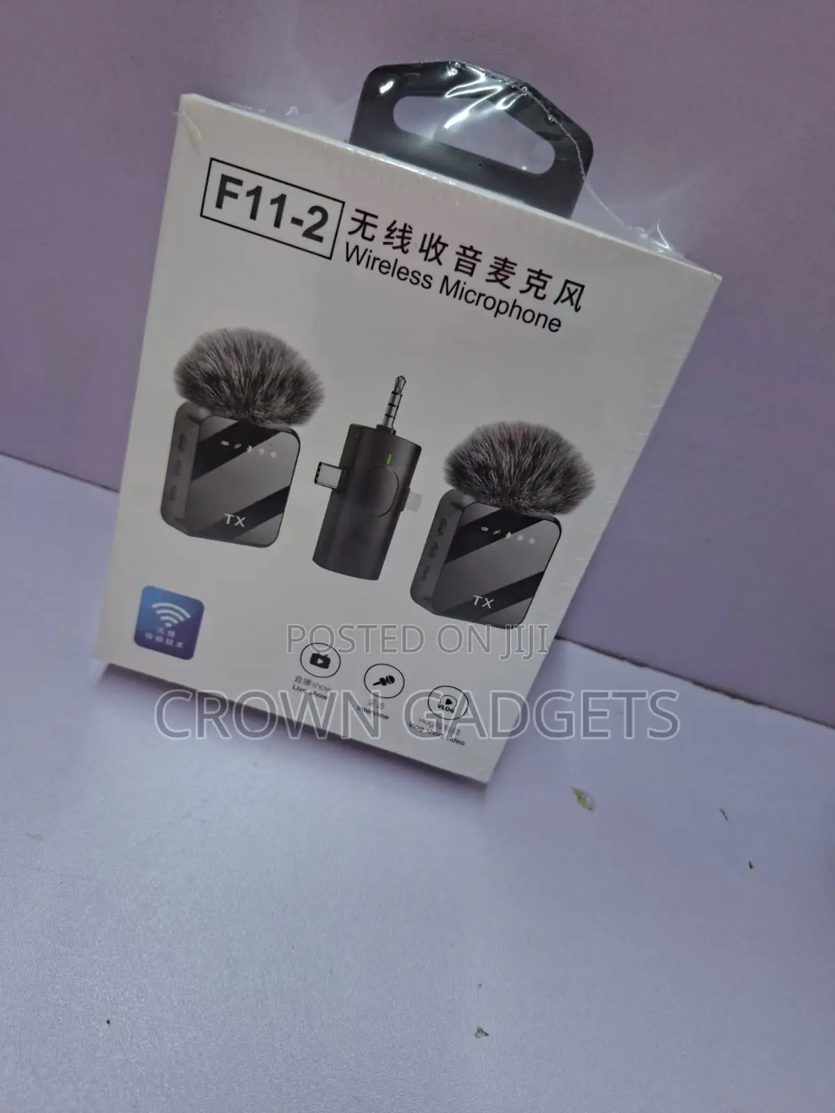 F11-2 Clip-on Wireless Microphone for Live Streaming