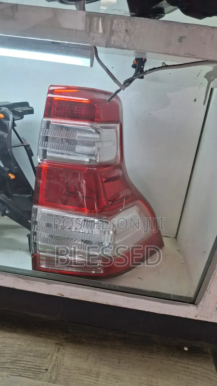 Prado 2015-2017 Taillight