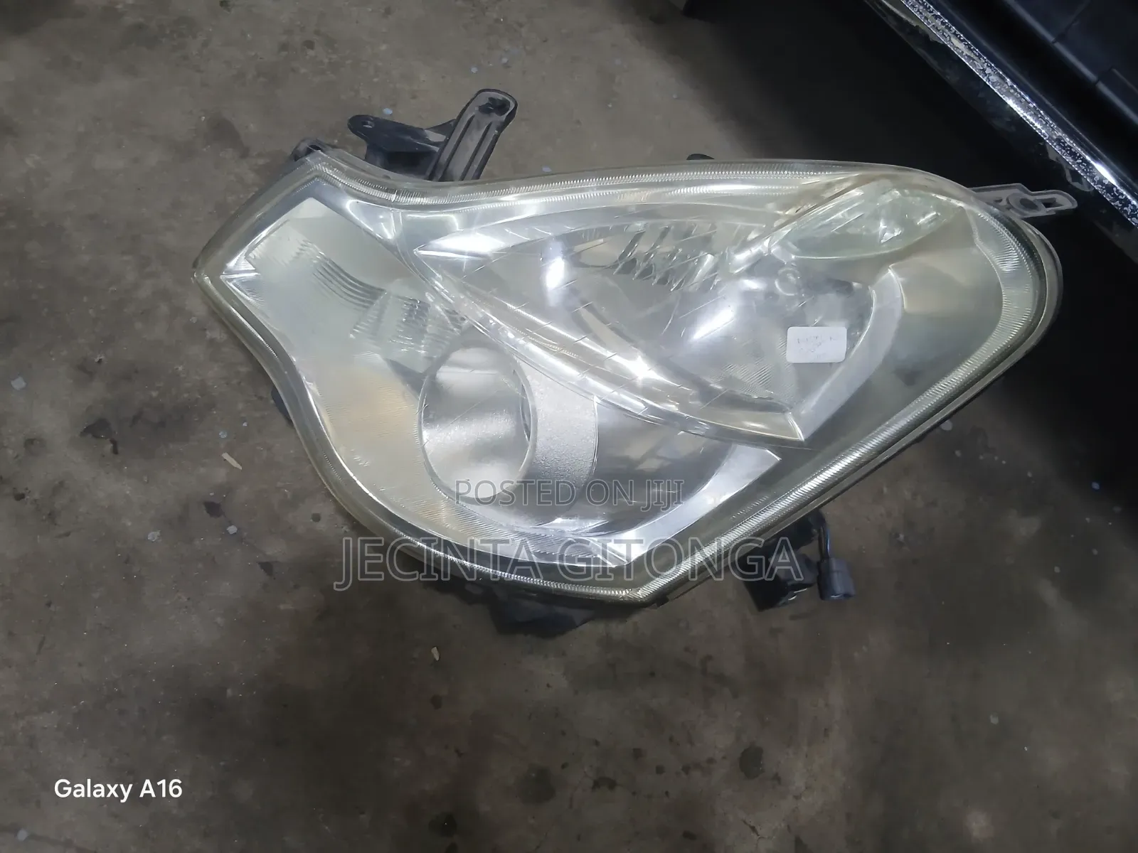 Nissan Silphy N17 Zenon Headlight