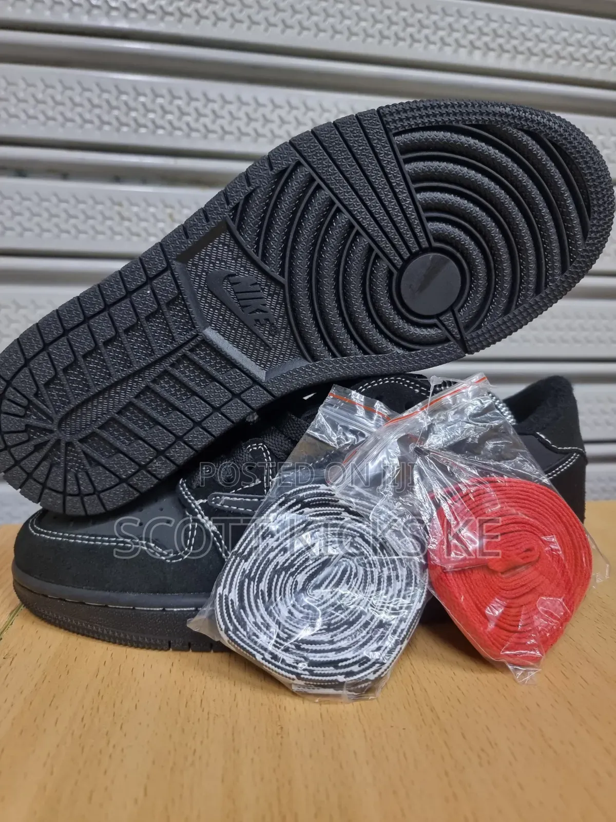 Air Jordan 1lowTravis Scott Black Phantom