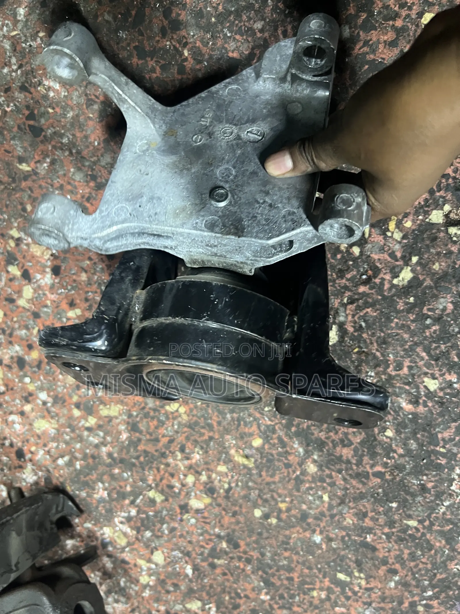 Engine Mounting Nissan Extrailt31