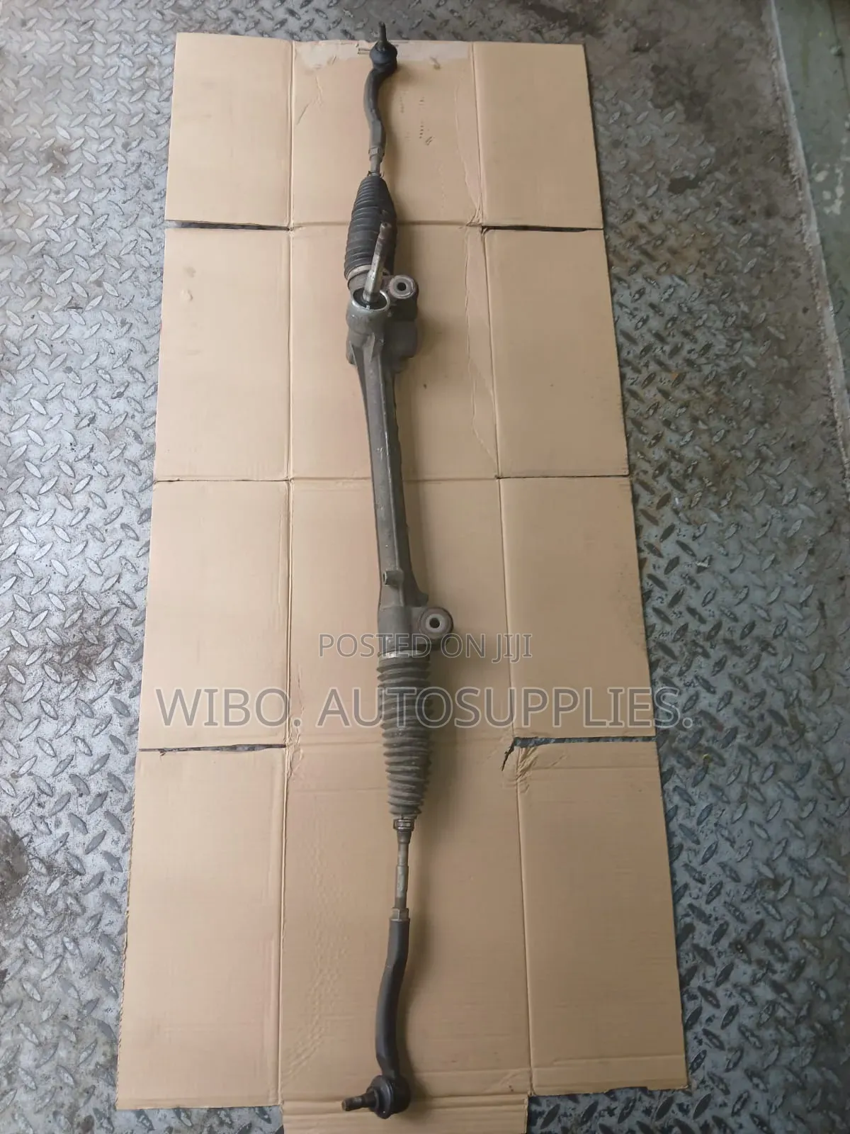 Toyota Ractis Steering Rack.
