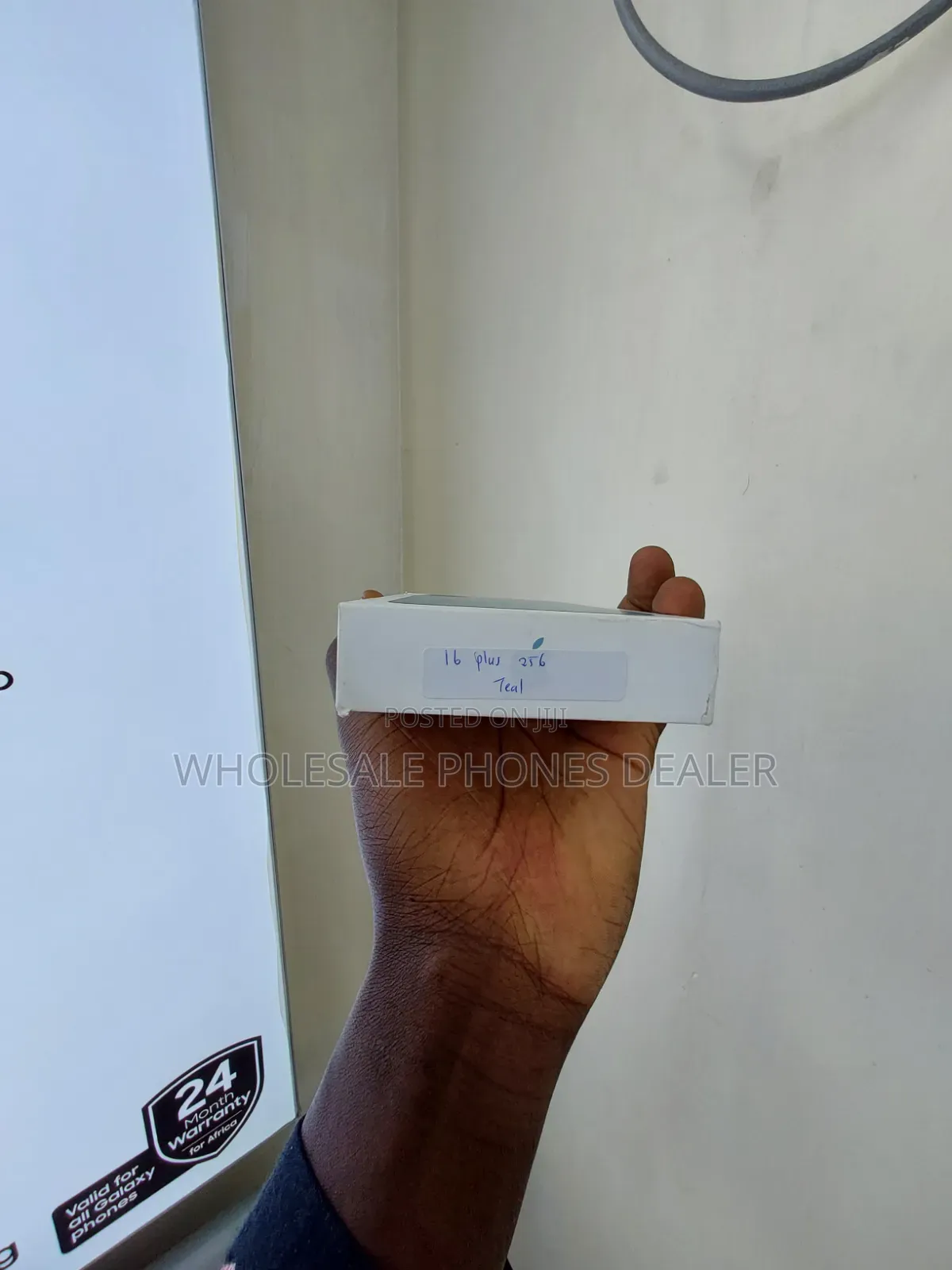 New Apple iPhone 16 Plus 256 GB Blue
