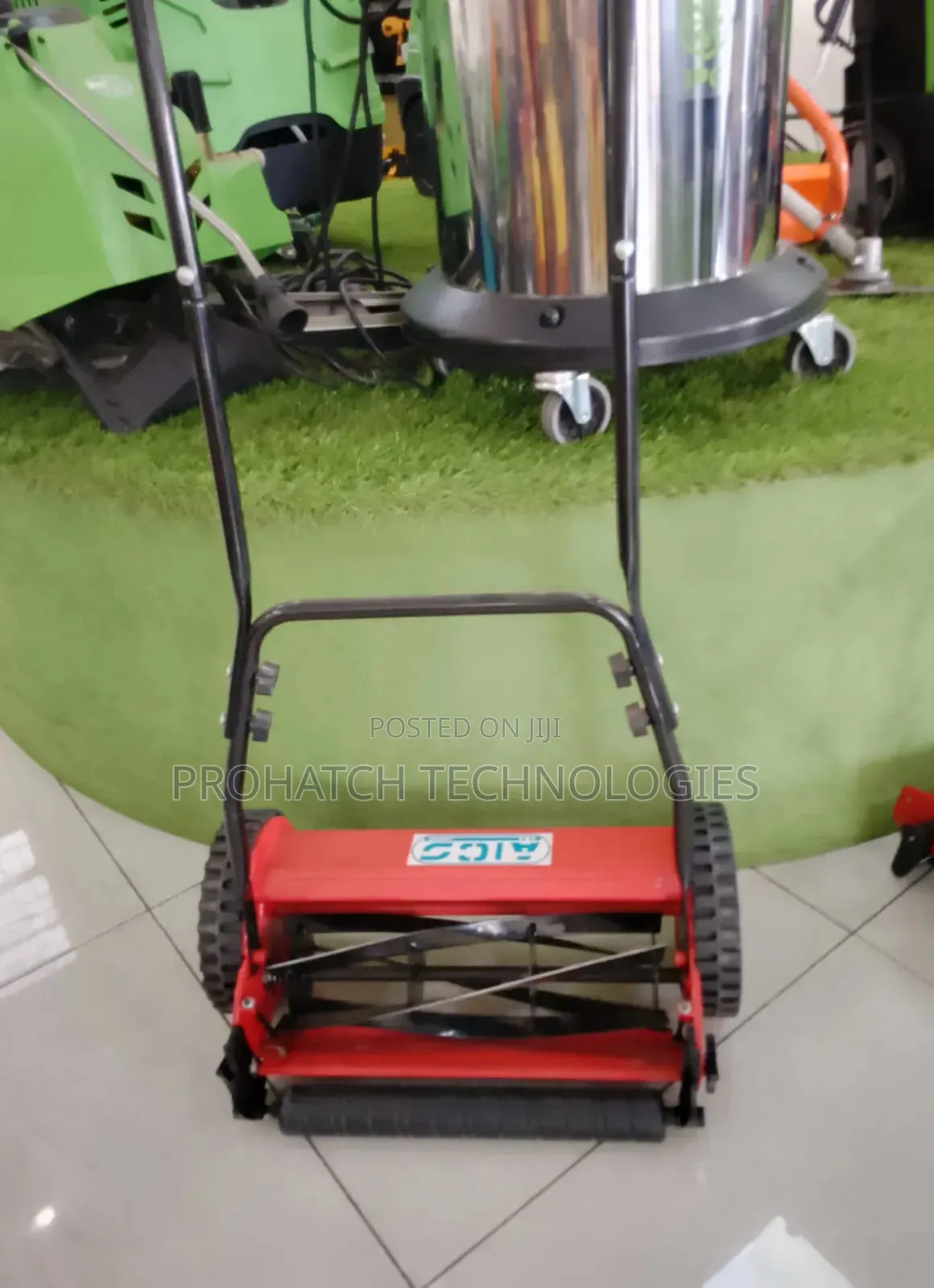 16 LNCH Manual Lawnmower
