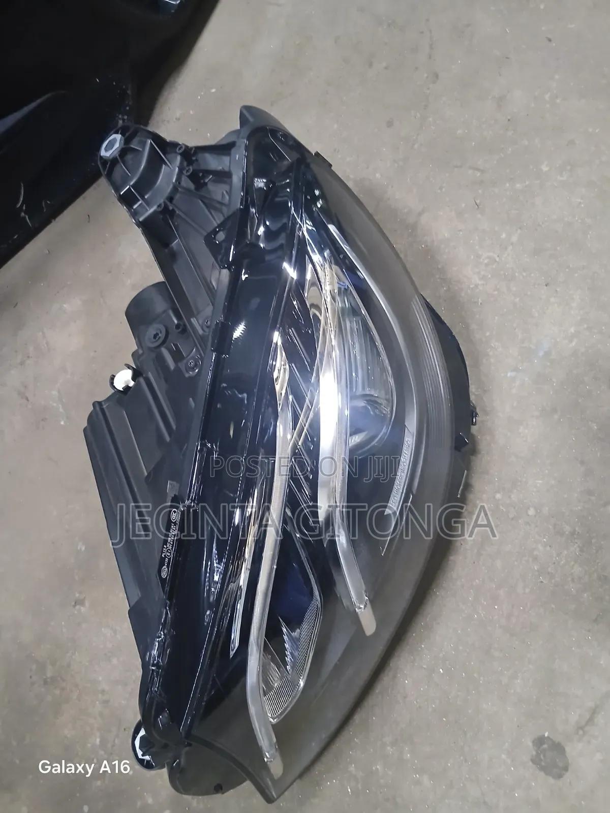 Mercedes-Benz E-Class W213 Headlight
