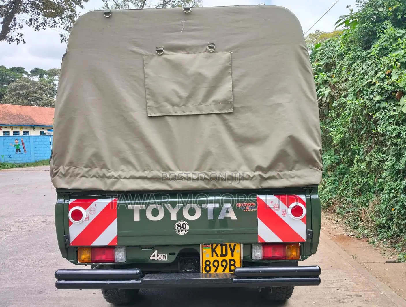 Toyota Land Cruiser 2004 Green