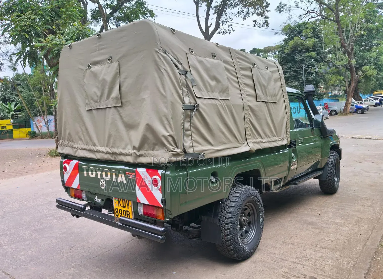Toyota Land Cruiser 2004 Green