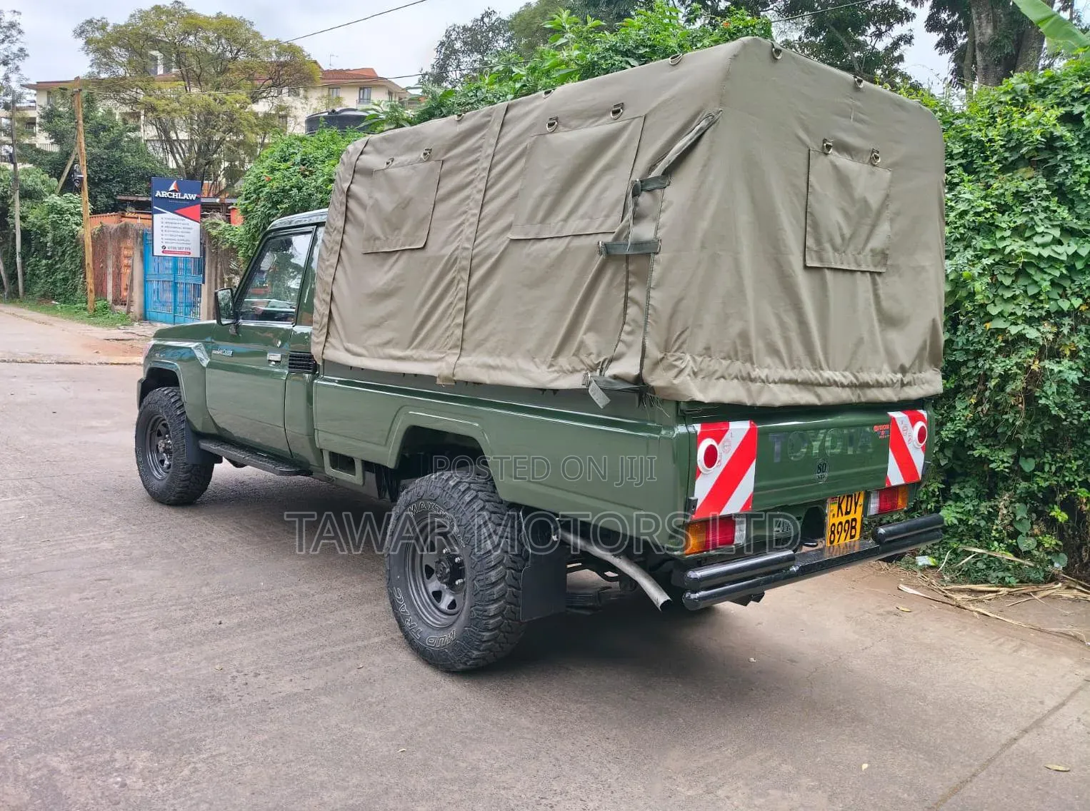 Toyota Land Cruiser 2004 Green