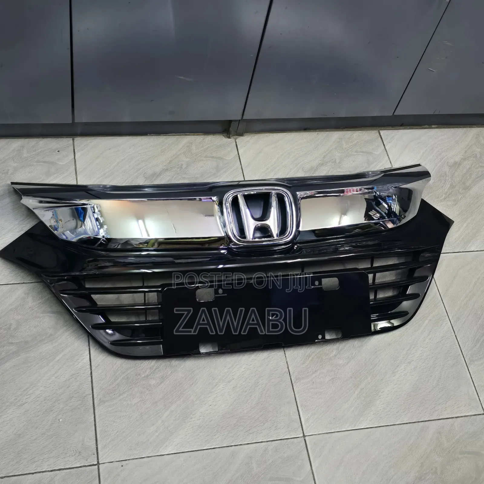 Grill Honda Vezel 2018- Mesh Lines