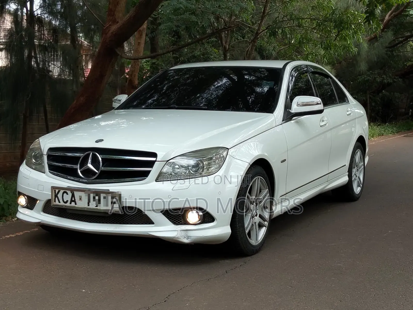 Mercedes-Benz C200 2007 White
