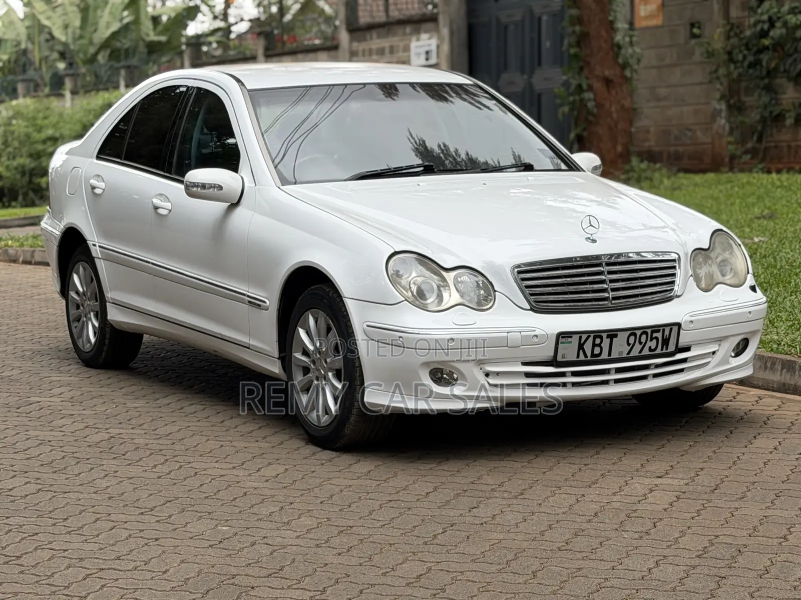 Mercedes-Benz C230 2005 White