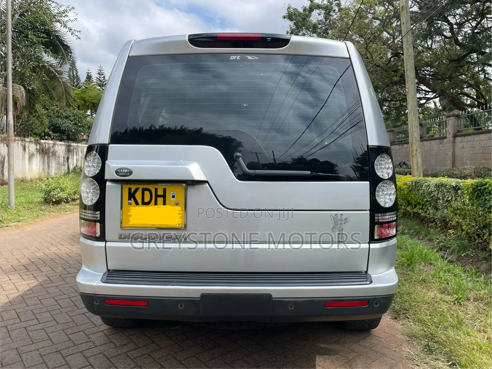 Land Rover Discovery 2015 Silver