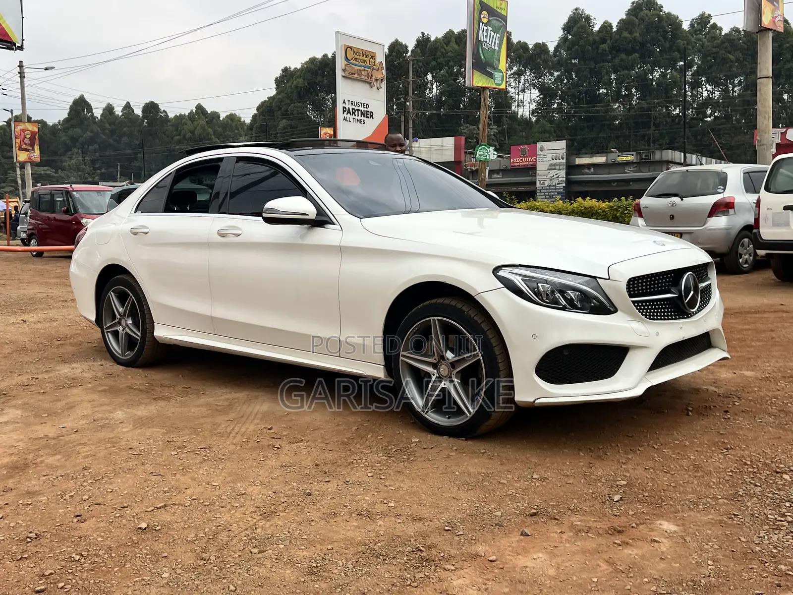 Mercedes-Benz C200 2016 White