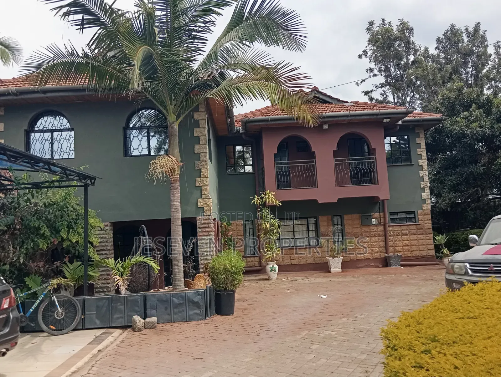 6bdrm Mansion in Syokimau, Gateway Mall Area for rent