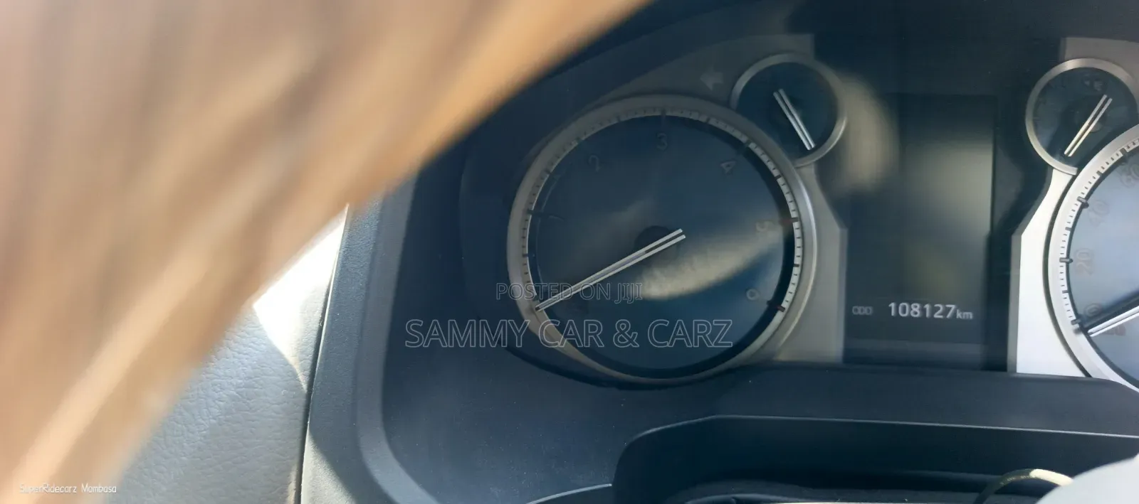 Toyota Land Cruiser Prado 2018 Gold