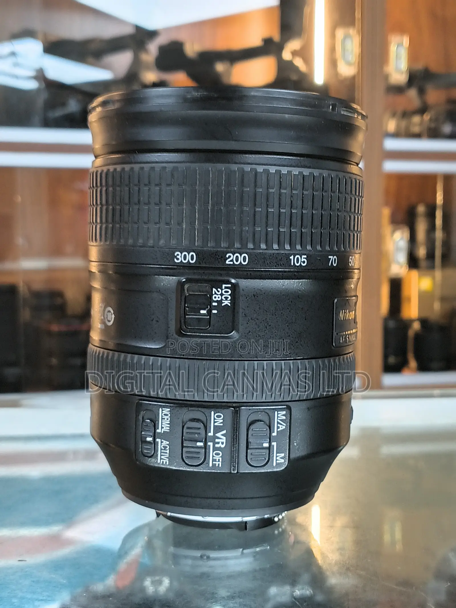 Nikon Full Frame Zoom Lens 28-300mm